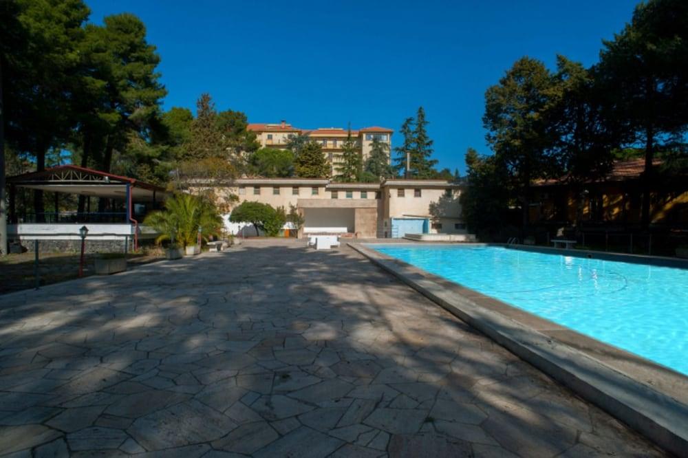 Hotel Allegroitalia Etna Pedara Exteriér fotografie