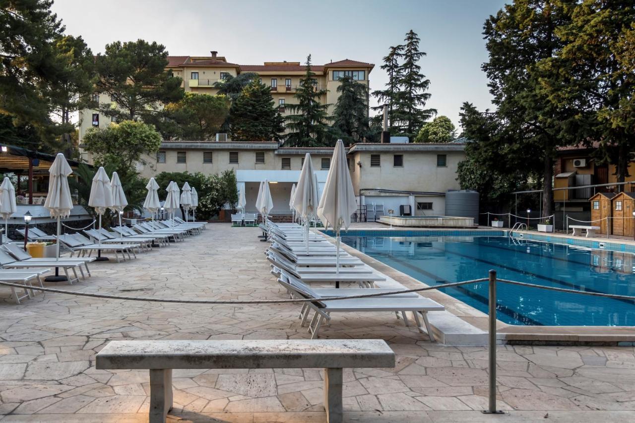 Hotel Allegroitalia Etna Pedara Exteriér fotografie